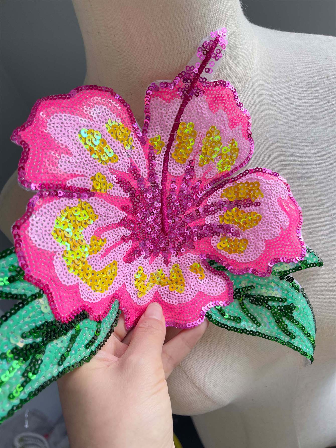 1 adet 26 CM Parlayan Pembe Pa - Applique Patch Flower incelemesi ve fiyatı